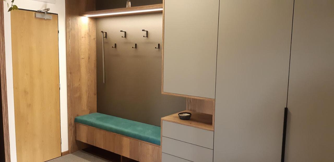 Apartman Besen 307 Bešeňová Exteriör bild