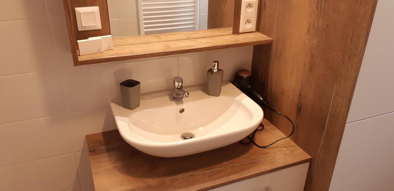 Apartman Besen 307 Bešeňová Exteriör bild