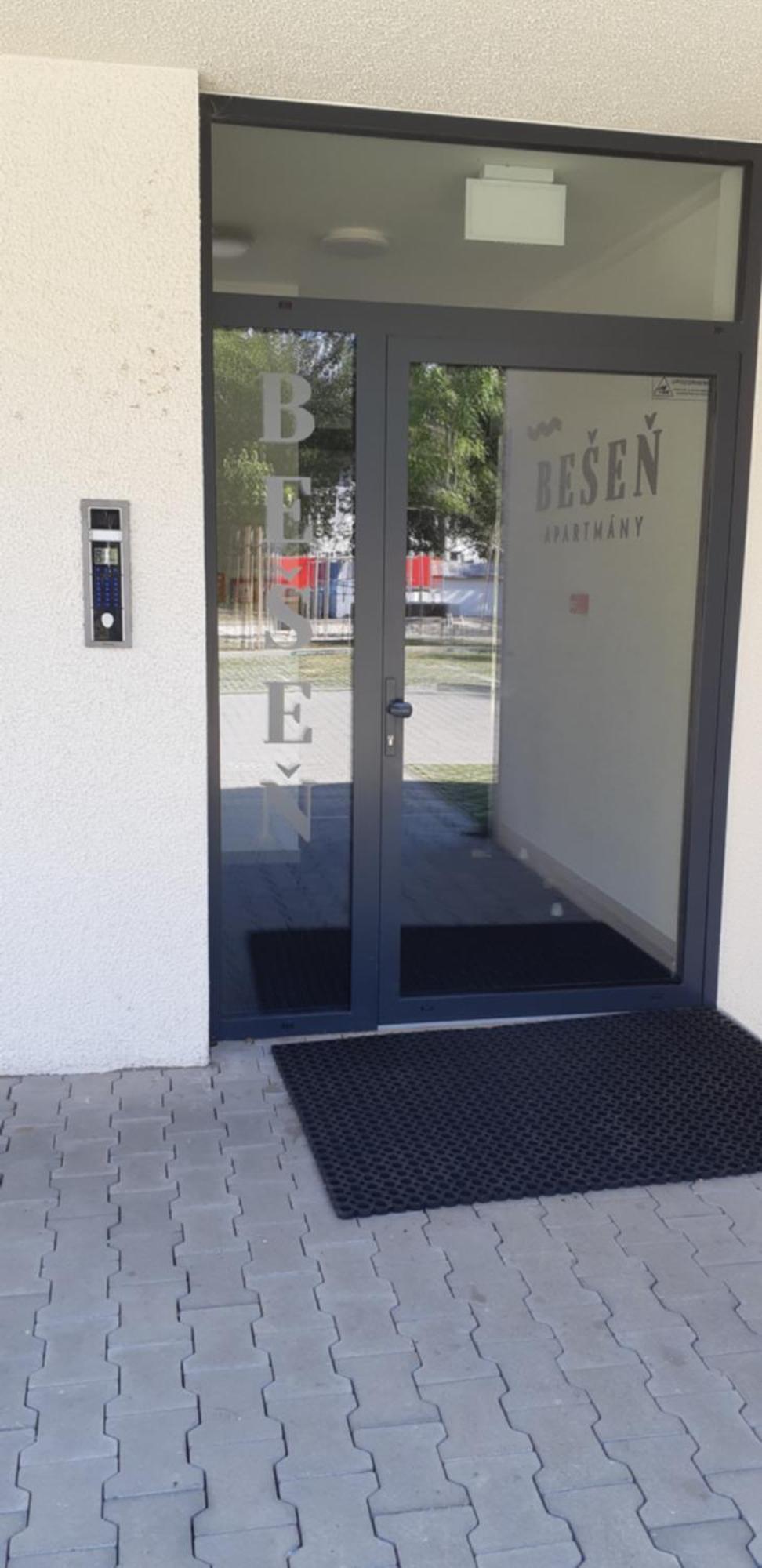 Apartman Besen 307 Bešeňová Exteriör bild